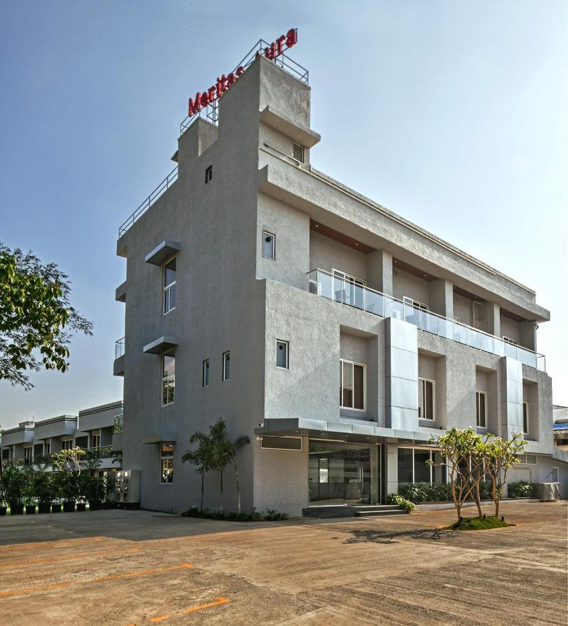 Meritas Aura Resort Lonavala Eksteriør billede